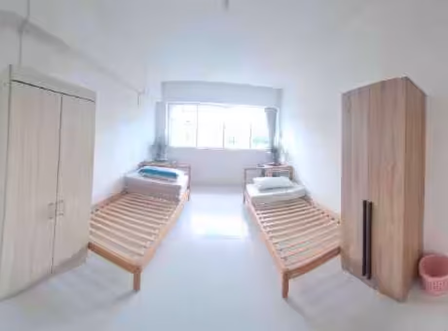 单间出租 • 三巴旺 • 173 Woodlands Street 13 • S$500 • 3房(2臥室) • 普通房 照片