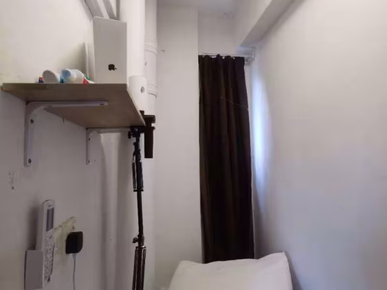 单间出租 • 梧槽 •  Orchid Park Condominium • S$500 • 共管公寓 • 佣人房 照片