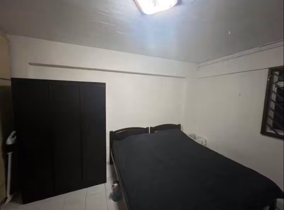 单间出租 • 梧槽 • 172 Yishun Avenue 7 • S$1100 • 4房(3臥室) • 普通房 照片
