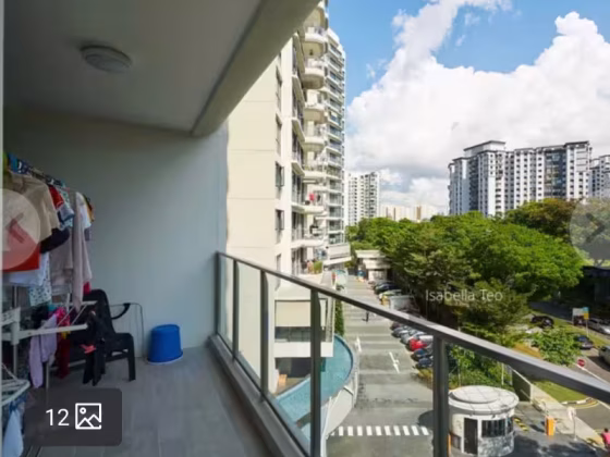 单间出租 • 碧山 •  Esparina Residences • S$1280 • 住宅公寓 • 普通房 照片
