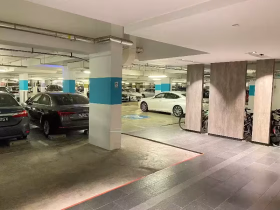 单间出租 • 碧山 •  Esparina Residences • S$1280 • 住宅公寓 • 普通房 照片