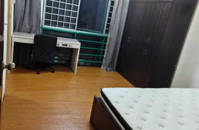 单间出租 • 欧南 •  Eng Apartments • S$1300 • 住宅公寓 • 普通房