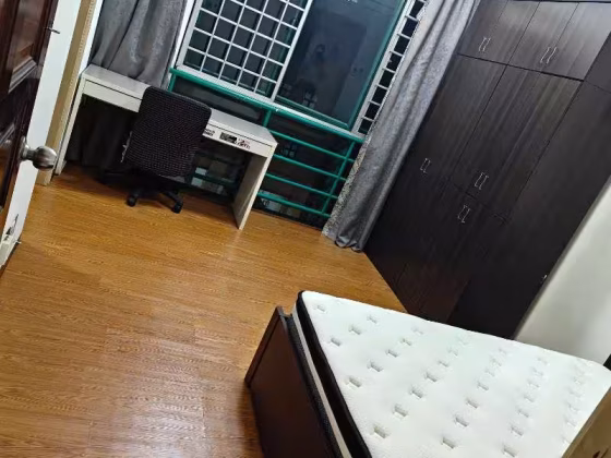 单间出租 • 欧南 •  Eng Apartments • S$1300 • 住宅公寓 • 普通房 照片