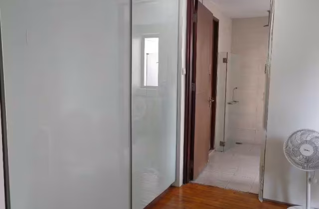单间出租 • 中央集水区 • EDEN GROVE (539100) • S$1700 • 边角排屋 • 主人房