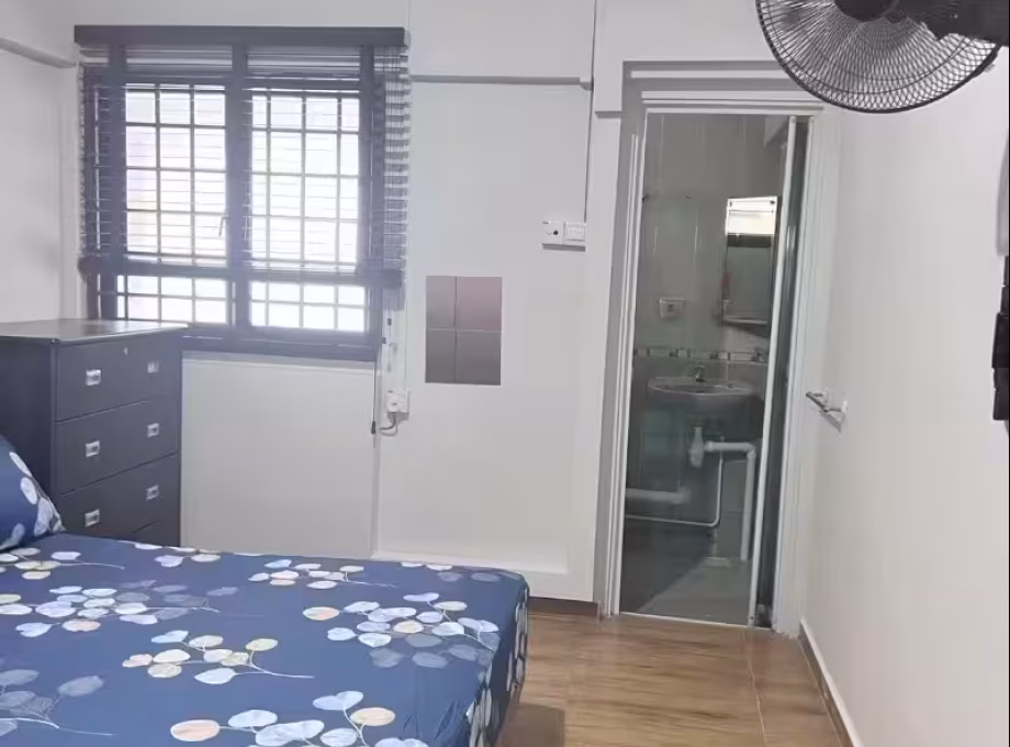 单间出租 • 乌节 • 256 Ang Mo Kio Avenue 4 • S$1500 • 3房(2臥室) • 主人房 照片