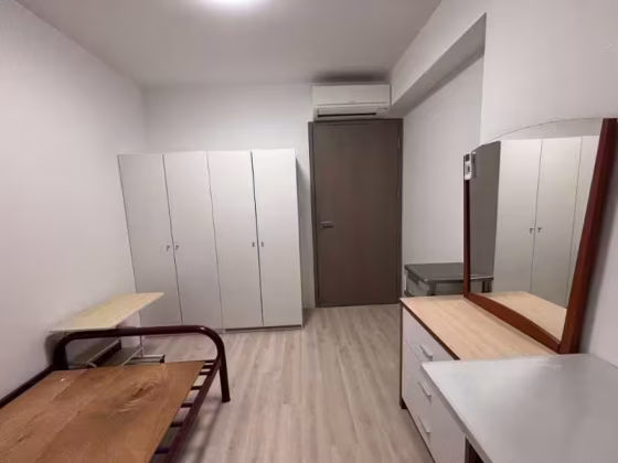 单间出租 • 马林百列 •  Lorong 1 Toa Payoh • S$1200 • 2房(1臥室) • 普通房 照片