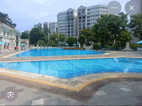 单间出租 • 西部集水区 •  Melville Park • S$1400 • 共管公寓 • 主人房 照片