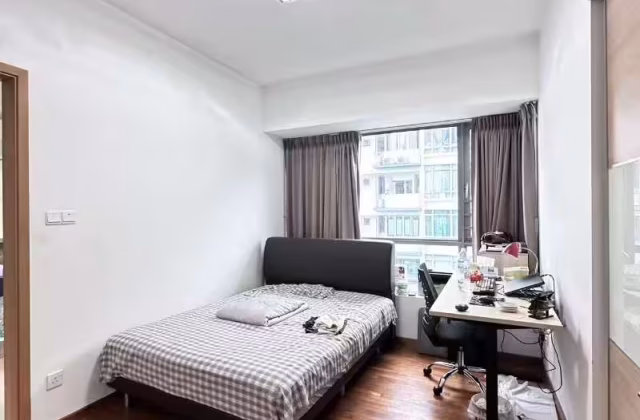 单间出租 • 金文泰 •  The Infiniti • S$2300 • 住宅公寓 • 主人房