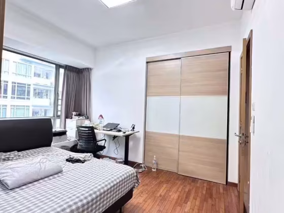 单间出租 • 金文泰 •  The Infiniti • S$2300 • 住宅公寓 • 主人房 照片