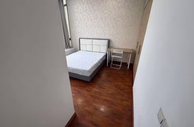单间出租 • 金文泰 •  Carabelle • S$2200 • 住宅公寓 • 主人房