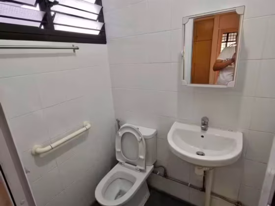 单间出租 • 中央集水区 • 154 Serangoon North Avenue 1 • S$1200 • 3房(2臥室) • 佣人房 照片