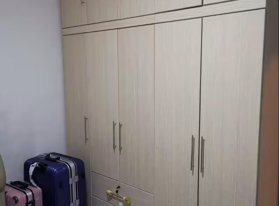 单间出租 • 三巴旺 • 719 Woodlands Avenue 6 • S$1050 • 4房(3臥室) • 普通房 照片