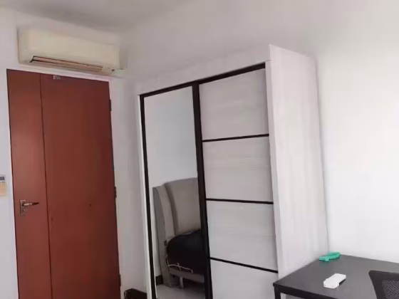 单间出租 • 梧槽 • 458 Yishun Avenue 11 • S$800 • 4房(3臥室) • 普通房 照片