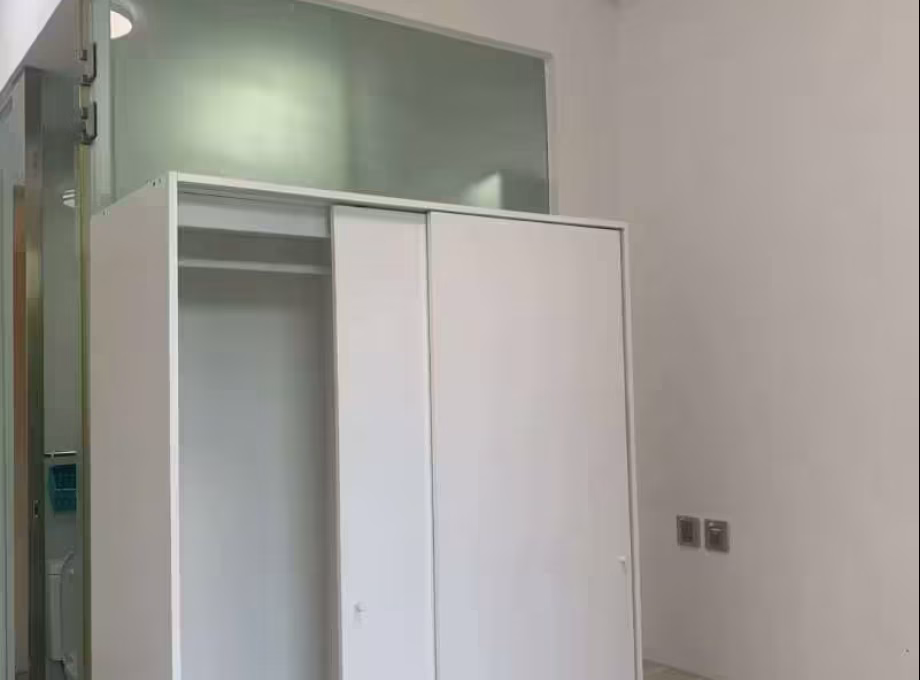 单间出租 • 欧南 •  Park 1 Suites • S$1680 • 住宅公寓 • 主人房 照片