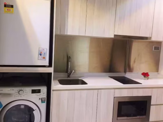 单间出租 • 欧南 •  Park 1 Suites • S$1680 • 住宅公寓 • 主人房 照片