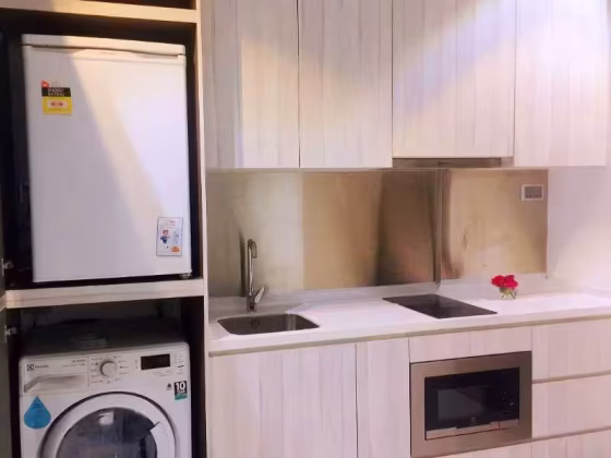 单间出租 • 欧南 •  Park 1 Suites • S$1680 • 住宅公寓 • 主人房 照片