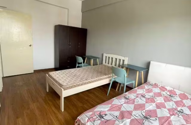 单间出租 • 欧南 • LORONG 8 GEYLANG (399130) • S$617 • 住宅公寓 • 床位出租