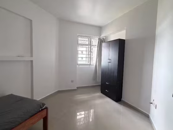 单间出租 • 武吉巴督 • 384 Bukit Batok West Avenue 5 • S$950 • 3房(2臥室) • 普通房 照片