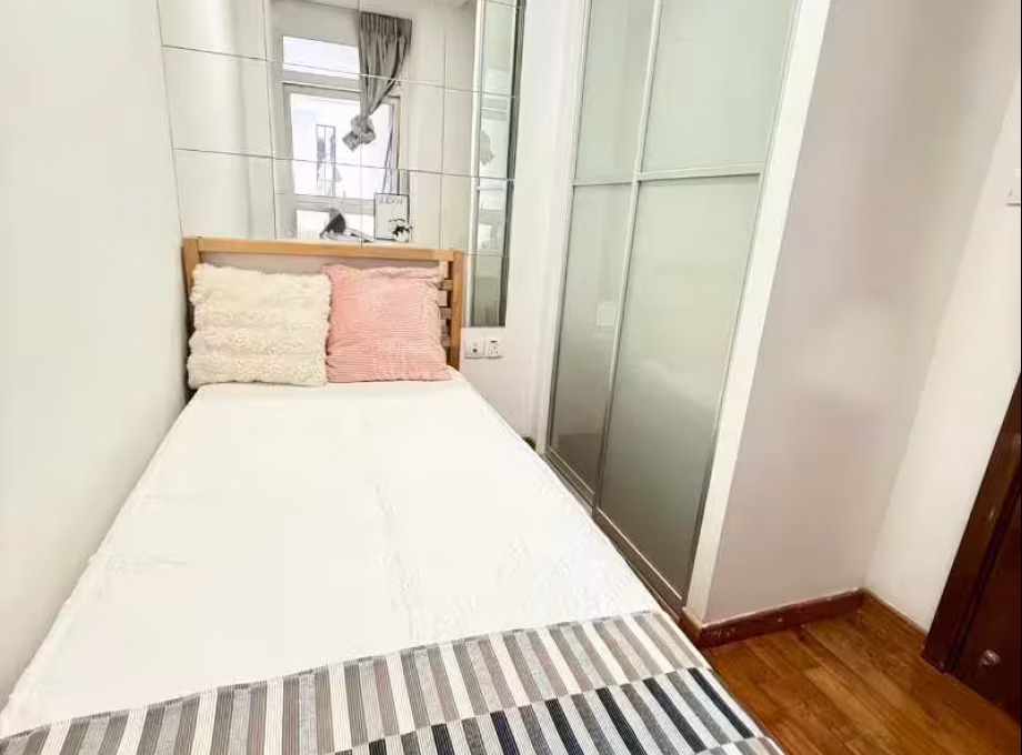 单间出租 • 博物馆 •  Pristine Heights • S$1250 • 住宅公寓 • 普通房 照片