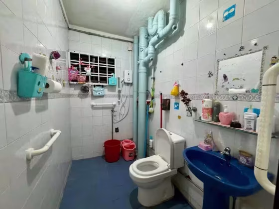 单间出租 • 新加坡河 • 698D Hougang Street 52 • S$1100 • 执行组屋 • 普通房 照片