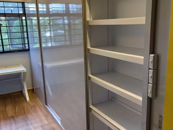 单间出租 • 林厝港 • 196B Boon Lay Drive • S$850 • 5房(4臥室) • 普通房 照片