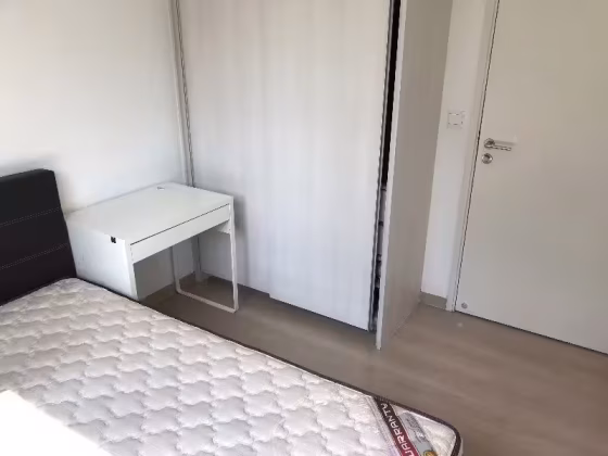 单间出租 • 碧山 •  Riversound Residence • S$1280 • 共管公寓 • 普通房 照片