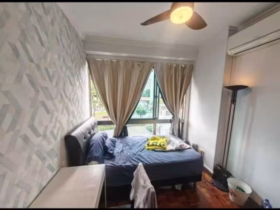 单间出租 • 梧槽 •  Orchid Park Condominium • S$1000 • 共管公寓 • 普通房 照片