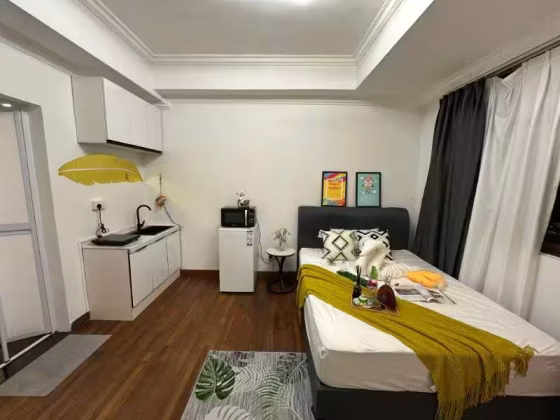 单间出租 • 武吉知马 •  Kew Residencia • S$1968 • 联排排屋 • 主人房 照片
