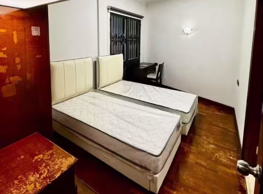 单间出租 • 南部群岛 •  Wilkie 48 • S$2200 • 住宅公寓 • 主人房 照片
