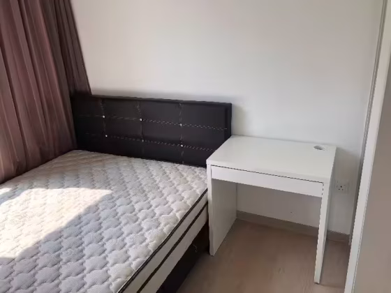 单间出租 • 碧山 •  Esparina Residences • S$55 • 共管公寓 • 普通房 照片