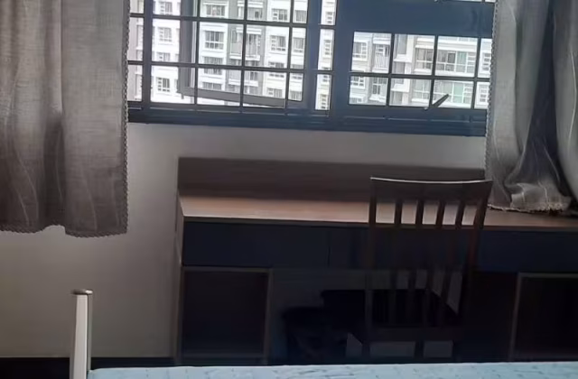 单间出租 • 樟宜 • 265B Punggol Way • S$750 • 4房(3臥室) • 普通房