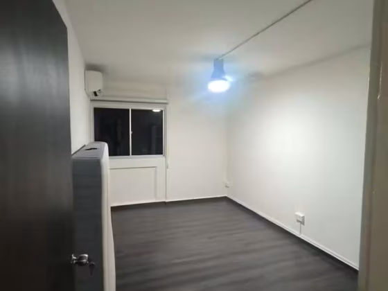 单间出租 • 梧槽 • 130 Yishun Street 11 • S$800 • 3房(2臥室) • 普通房 照片