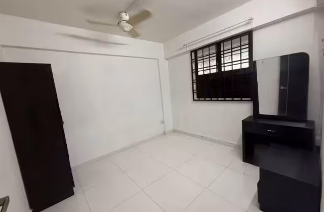 整套出租 • 欧南 • 99 Aljunied Crescent • S$3200 • 3房(2臥室) • 721ft² / 66m²