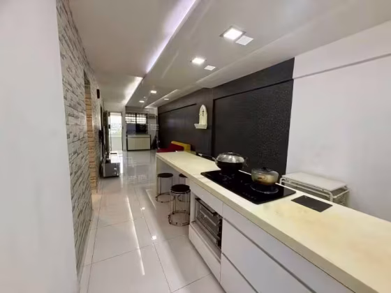 整套出租 • 欧南 • 99 Aljunied Crescent • S$3200 • 3房(2臥室) • 721ft² / 66m² 照片