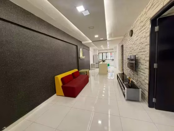 整套出租 • 欧南 • 99 Aljunied Crescent • S$3200 • 3房(2臥室) • 721ft² / 66m² 照片