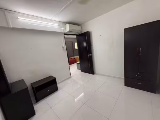 整套出租 • 欧南 • 99 Aljunied Crescent • S$3200 • 3房(2臥室) • 721ft² / 66m² 照片