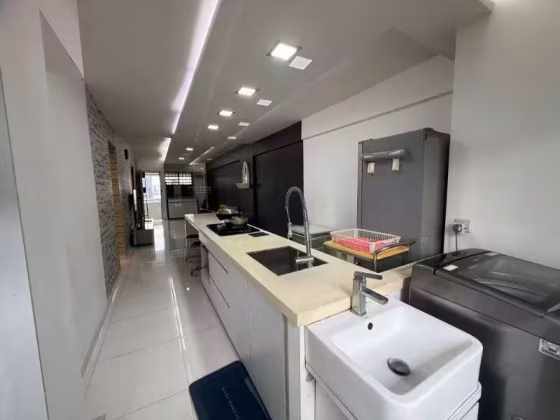 整套出租 • 欧南 • 99 Aljunied Crescent • S$3200 • 3房(2臥室) • 721ft² / 66m² 照片
