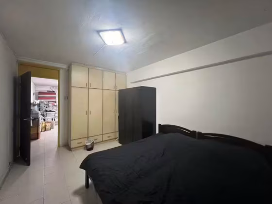 单间出租 • 梧槽 • 172 Yishun Avenue 7 • S$1000 • 5房(4臥室) • 普通房 照片