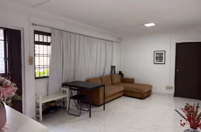 单间出租 • 红山 • 620 Bukit Panjang Ring Road • S$600 • 4房(3臥室) • 普通房