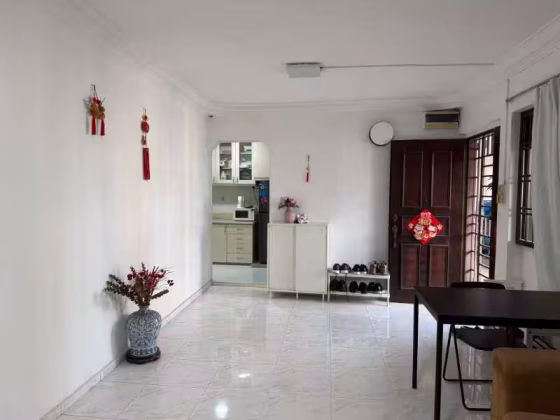 单间出租 • 红山 • 620 Bukit Panjang Ring Road • S$600 • 4房(3臥室) • 普通房 照片