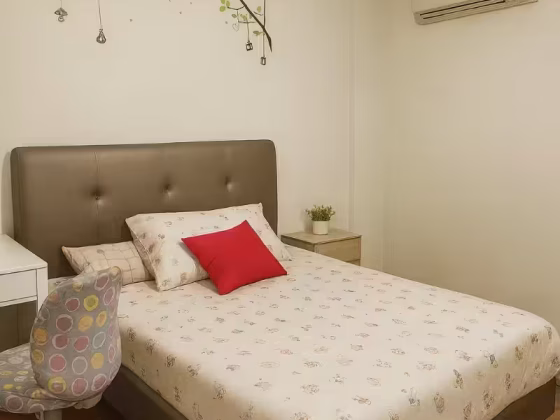 房屋出售 • 金文泰 • 86 Redhill Close • S$350000 • 3房(2臥室) • 635ft² / 58m² 照片