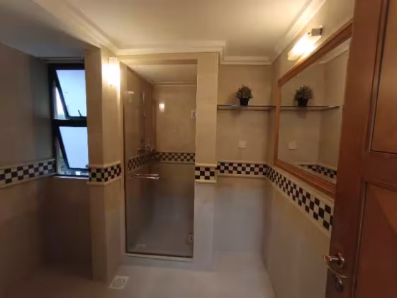 整套出租 • 武吉班让 •  Westcove Condominium • S$5300 • 共管公寓 • 1206ft² / 112m² 照片