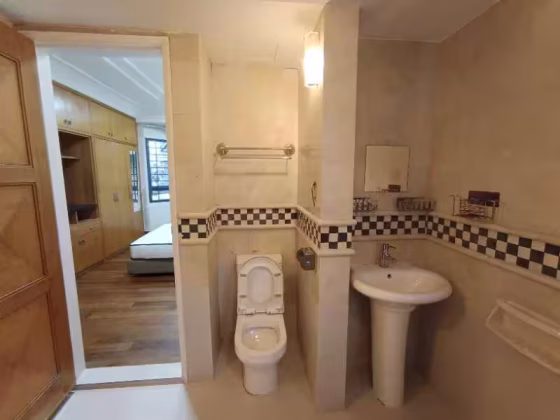 整套出租 • 武吉班让 •  Westcove Condominium • S$5300 • 共管公寓 • 1206ft² / 112m² 照片