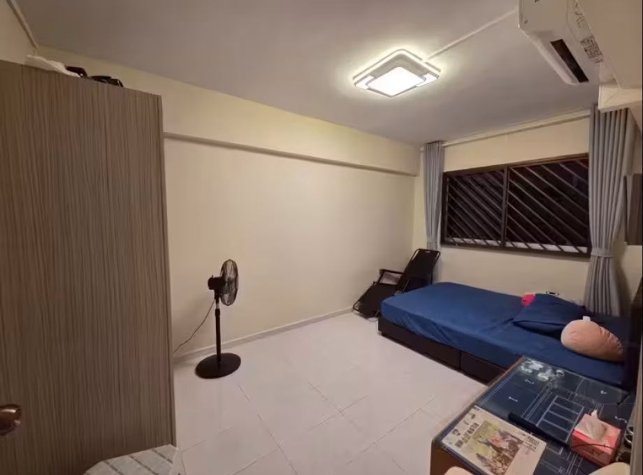 单间出租 • 红山 • 257 Bangkit Road • S$1000 • 4房(3臥室) • 普通房 照片