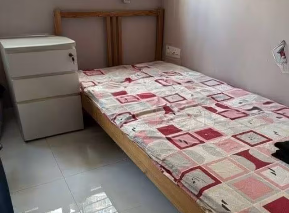 单间出租 • 武吉巴督 • 451B Bukit Batok West Avenue 6 • S$550 • 3房(2臥室) • 床位出租 照片