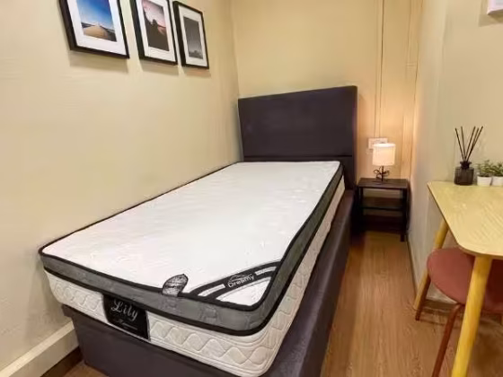 单间出租 • 乌节 • 408 Ang Mo Kio Avenue 10 • S$1200 • 3房(2臥室) • 普通房 照片