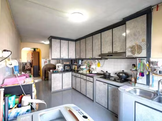 房屋出售 • 武吉知马 • 43 Chai Chee Street • S$550000 • 3房(2臥室) • 990ft² / 91m² 照片
