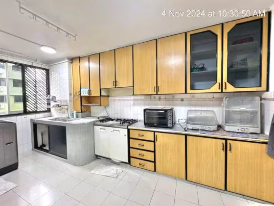 单间出租 • 林厝港 • 838 Jurong West Street 81 • S$1200 • 5房(4臥室) • 普通房 照片
