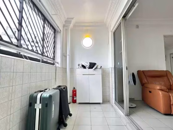 单间出租 • 林厝港 • 838 Jurong West Street 81 • S$1200 • 5房(4臥室) • 普通房 照片