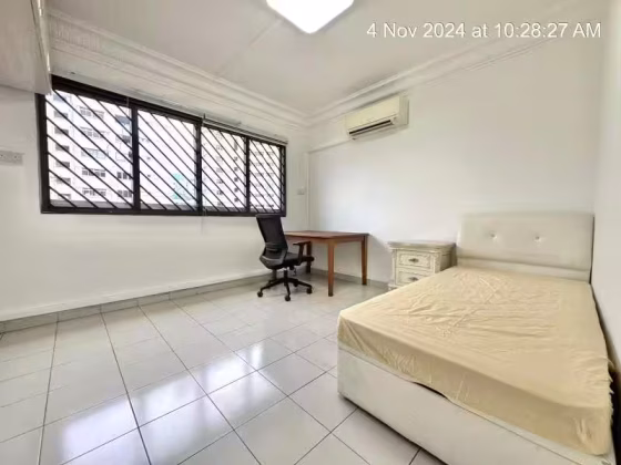 单间出租 • 林厝港 • 838 Jurong West Street 81 • S$1200 • 5房(4臥室) • 普通房 照片